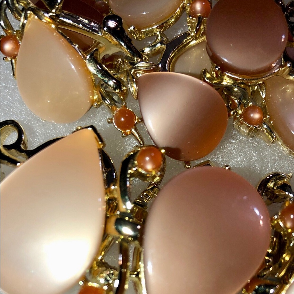 1950-60’s Vintage mid Century Moon Glow jewelry set Bracelet & Necklace